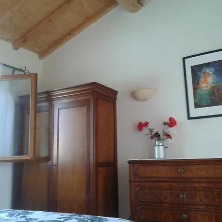 Dom wakacyjny De La Piaferie *
