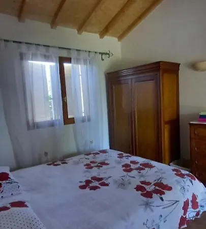 Dom wakacyjny De La Piaferie Aigremont